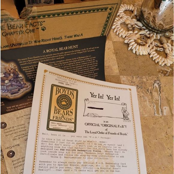 Boyd's Bears Friend of Bears 96-97 Uncle Elliot Full Set Pin & Stuffed Bear - Picture 3 of 8